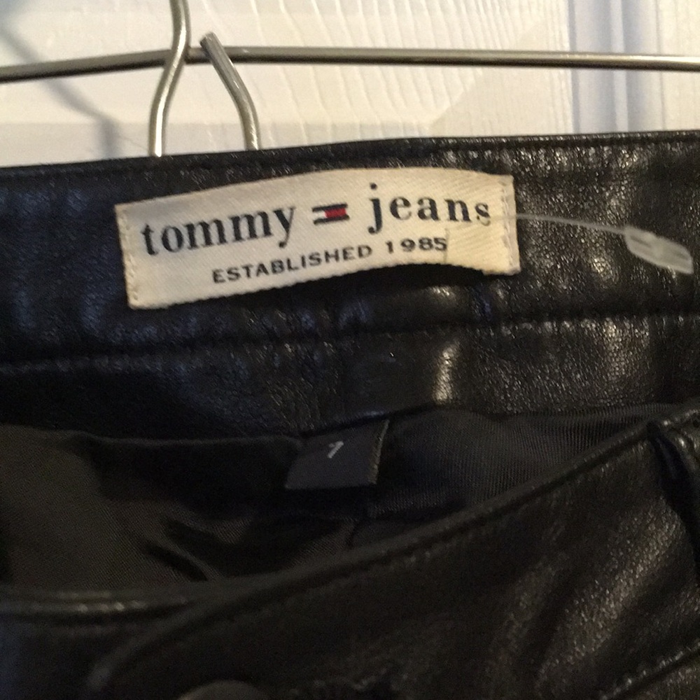 Tommy jeans Women’s Leather Pants Size 7